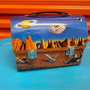 Accoutrements Retro Sci-fi Metal Dome Lunchbox Mars Outer Space